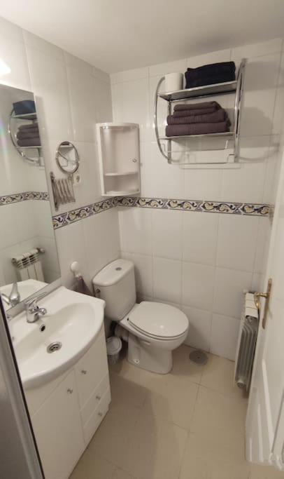Lovely Apartment In Madrid Center Buitenkant foto