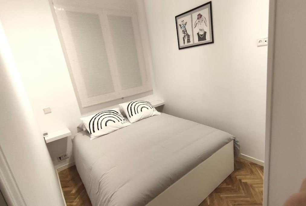 Lovely Apartment In Madrid Center Buitenkant foto